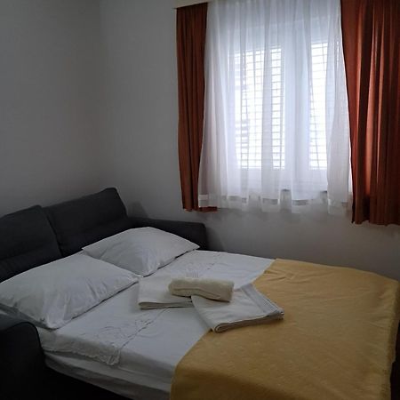 Apartment Studenka Makarska Ngoại thất bức ảnh
