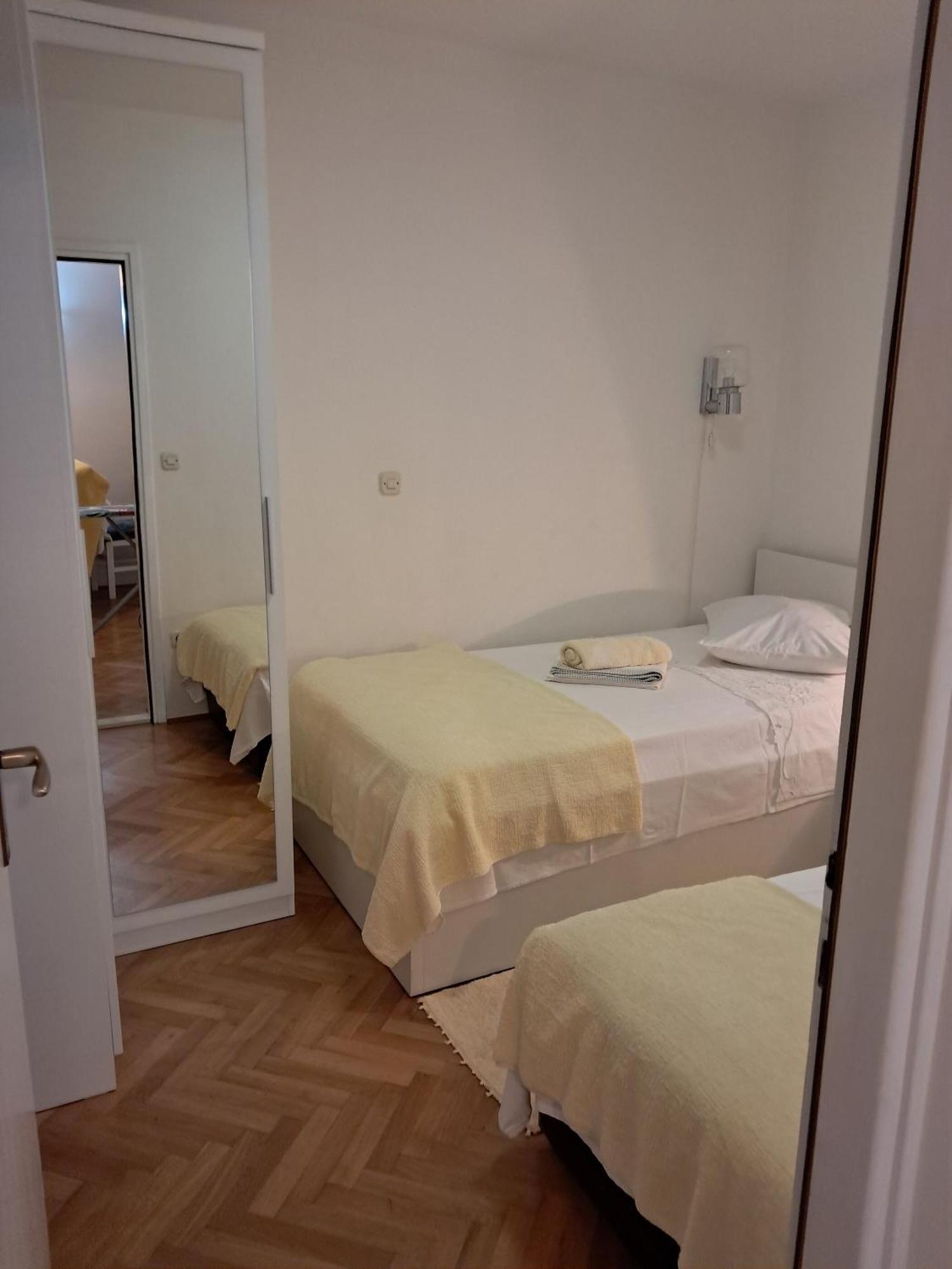 Apartment Studenka Makarska Ngoại thất bức ảnh